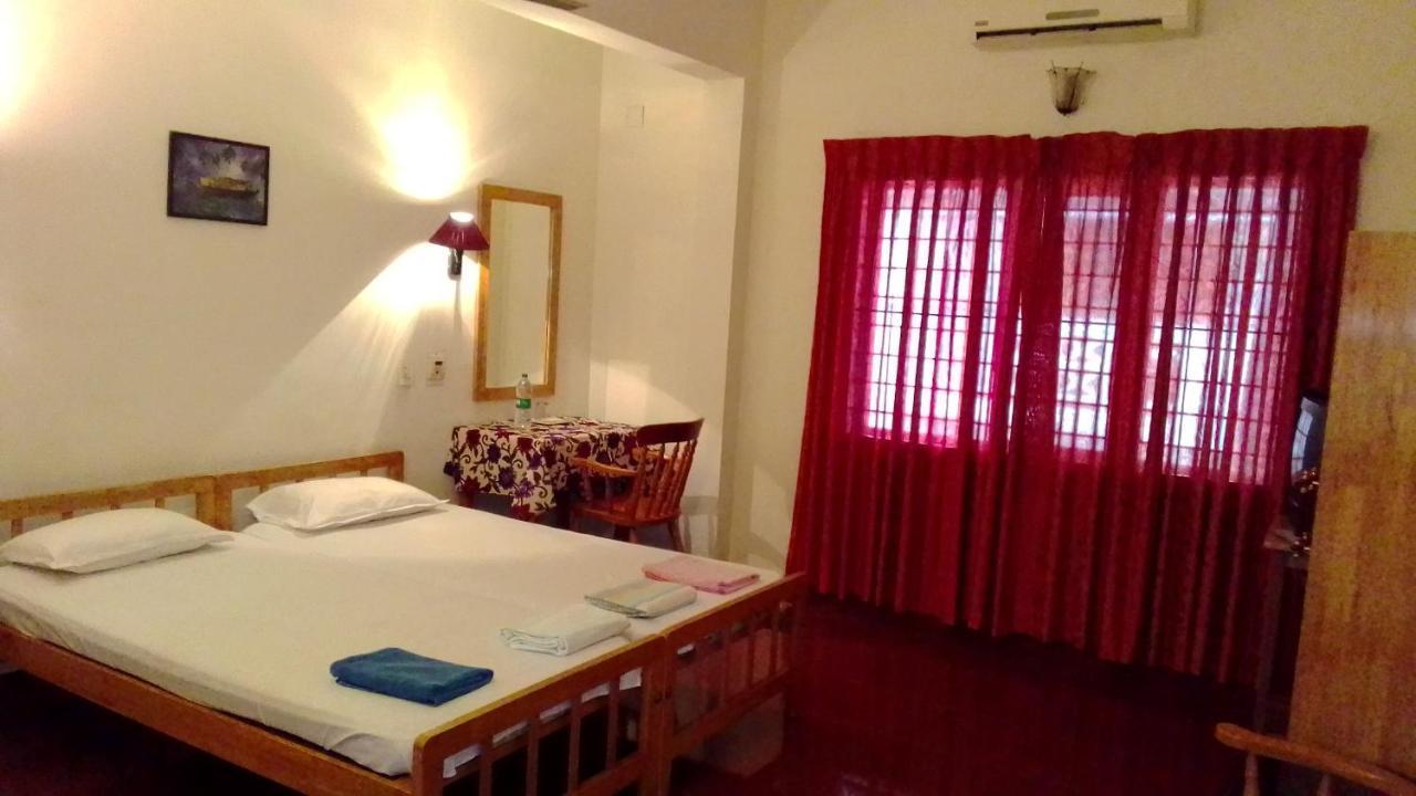 Vintage Inn Kochi Eksteriør billede
